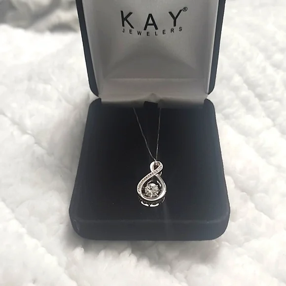 Kay Jewelers Jewelry Kay Jewelers Dimond Twist Necklace Poshmark
